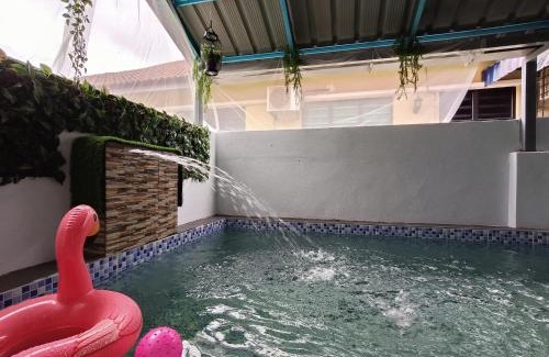 Kuantan Casa | RUMAH MARYAM PRIVATE POOL DI PANTAI BESERAH