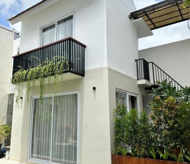 Jimbaran Apartamento | Rumah Menik