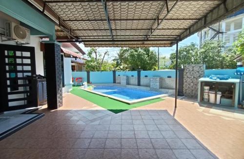 Kuantan Casa | RUMAH RAISHA PRIVATE POOL