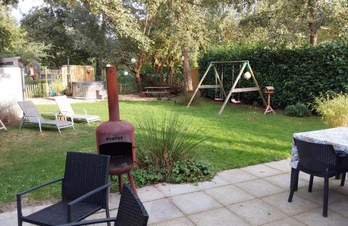 Ewijk Casa | Rumah Senang Wellness met hottub en tuin