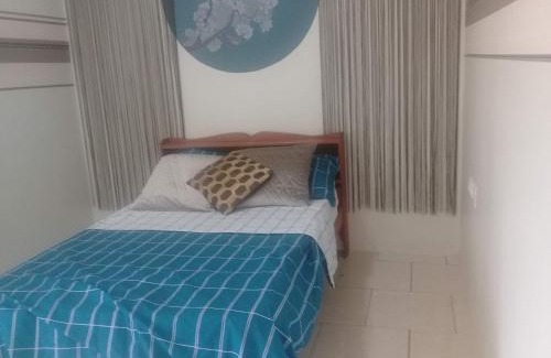 Zanderij Cama Y Desayuno | Rumanija's Airport Rooms