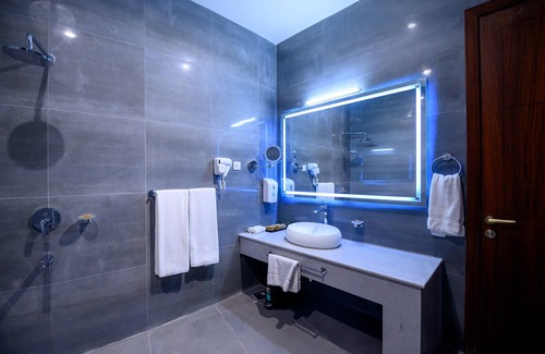 Punjab Hotel | Rumanza by Pearl Continental