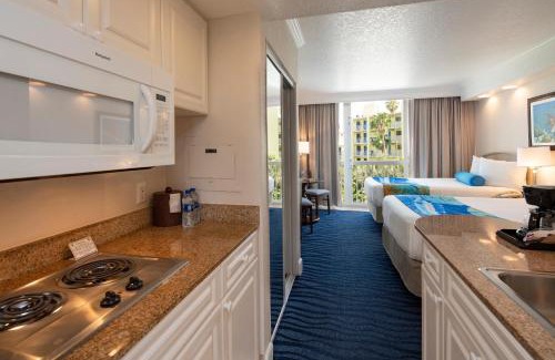 St. Pete Beach Complejo | RumFish Beach at TradeWinds