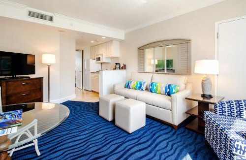 St. Pete Beach Complejo | RumFish Beach at TradeWinds