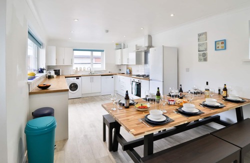 Trowbridge Casa | Rumney House