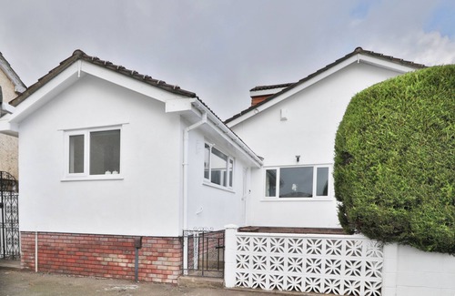Trowbridge Casa | Rumney House