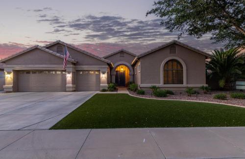 Sun Groves Casa | Runaway Bay Chandler