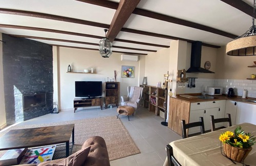 Genalguacil Apartamento | Alojamiento Rural El Refugio. Ideal para familias