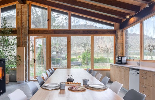 La Vall de Bianya Apartamento | Apartamento rural Can Torrotes para 8 personas