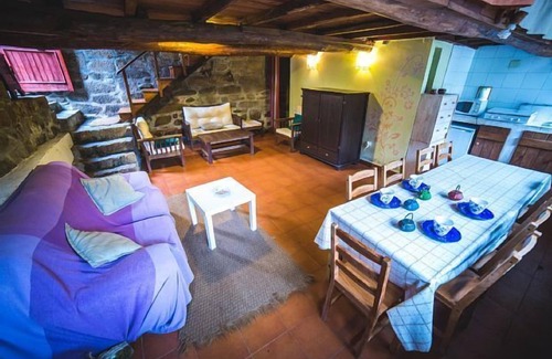 Montederramo Cabaña | Apartamento rural Caserío da Castiñeira para 4 personas