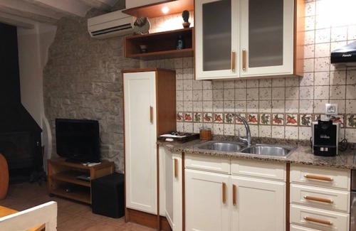 Portell Cabaña | Apartamento rural para 2 pax con wifi gratis y chimenea entre Lleida y Manresa