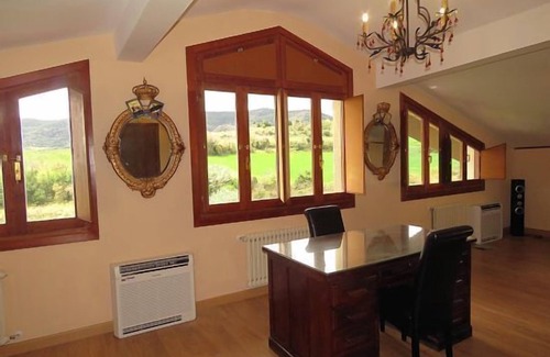 Pobes Cabaña | Apartamento rural Elai etxea para 4 personas