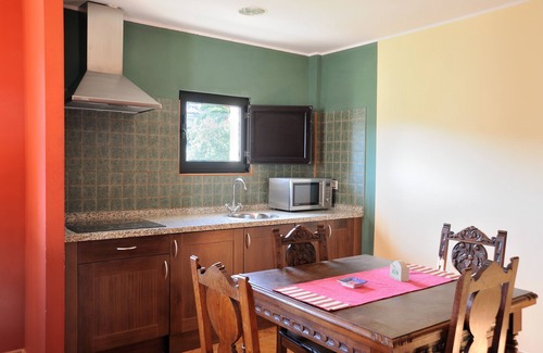Villaviciosa Cabaña | Apartamento rural La Casona de la Roza para 6 personas