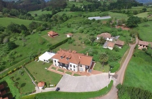 Villaviciosa Cabaña | Apartamento rural La Casona de la Roza para 4 personas
