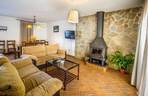 Cardena Cabaña | Rural apartment La Venta del Charco for 8 people