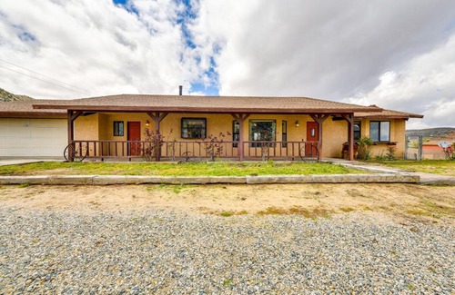 Pioneertown Casa | Rural California Getaway with Private Hot Tub