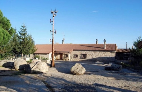 Martiherrero Cabaña | Complejo Rural: Casas de Bermudillo: 30 pax, espacio en exclusividad.