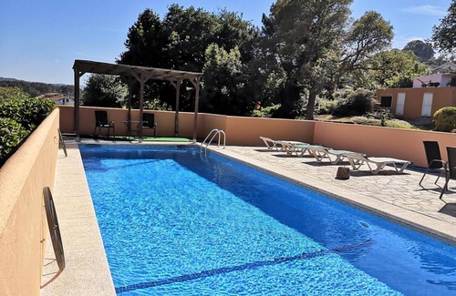 O Rosal Apartamento | Complejo rural 'Shakti Rio Mino' con vistas al lago, piscina privada y Wi-Fi
