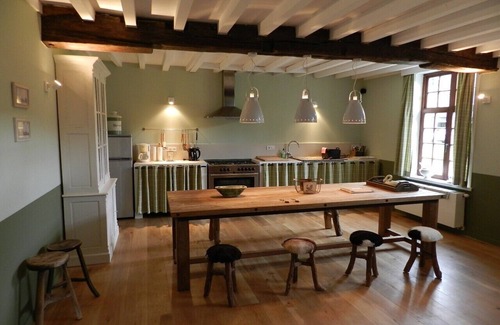 Damme Otro | Masía rural de 1729 con todas las comodidades, con vistas al golf.