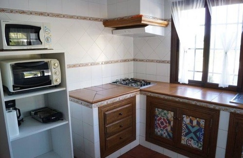 El Gastor Cabaña | Casa rural el recreo , tiene una amplia zona, con juegos para los mas pequeños