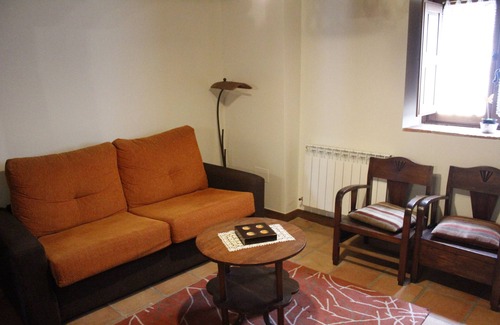 Argote Cabaña | Casa rural (alquiler íntegro) Aldeas de Treviño para 16 personas, ampliable