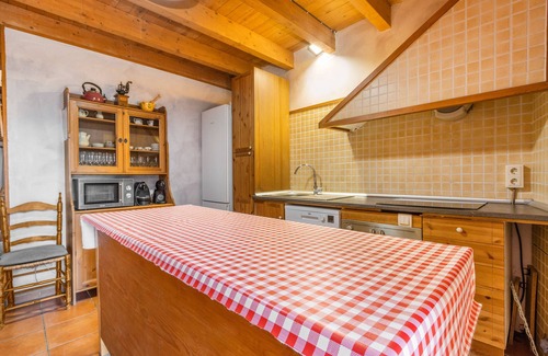 Savalla del Comtat Casa | Casa rural 'Cal Xavier De Segura' con piscina privada, jardín privado y Wi-Fi