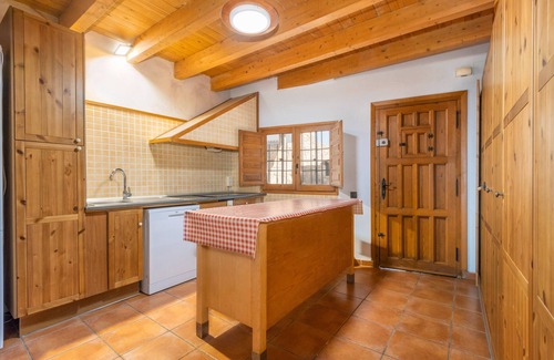 Savalla del Comtat Casa | Casa rural 'Cal Xavier De Segura' con piscina privada, jardín privado y Wi-Fi
