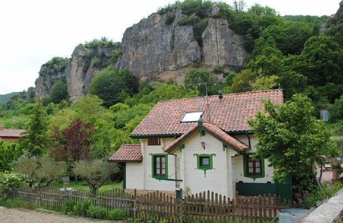 Sabando Cabaña | Casa rural (alquiler íntegro) La Casita del Río para 8 personas (consultar)