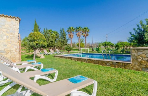 Inca Villa | casa rural en inca mallorca en el centro de la isla con piscina privada