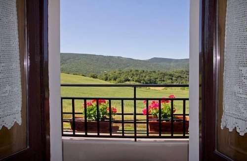 Amescoa Baja Cabaña | Casa Rural en Parque Natural Urbasa ideal para familias jardin culumpios