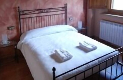 Biosca Cabaña | Casa rural Les Cots de Lloberola de 11 a 47 personas