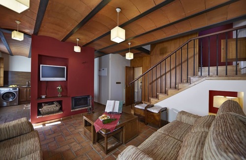 Aronces Cabaña | Casa rural de 2 trsiqueles