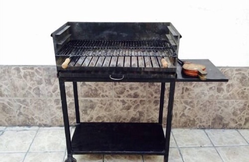 Valdelaguna Cabaña | Piscina, Barbacoa, Billar, Futbolín, Karaoke, WIFI, Senderismo cerca de Chinchón