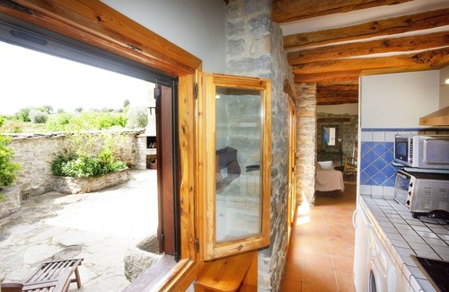 Ainsa-Sobrarbe Cabaña | Casa rural con chimenea y patio exclusivo en plena naturaleza. Cerca de Ainsa.