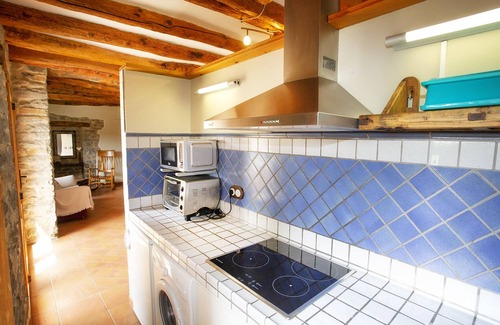 Ainsa-Sobrarbe Cabaña | Casa rural con chimenea y patio exclusivo en plena naturaleza. Cerca de Ainsa.