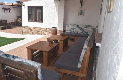 La Zarza Cabaña | Casa rural con piscina para bañarte todo lo el año.