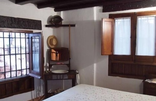 El Altico Cabaña | Vivienda rural (alquiler íntegro) Posá La Cestería 4/5 personas, familia/amigos