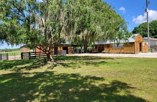 Polk City Casa | Rural, Pet & RV friendly house centrally located