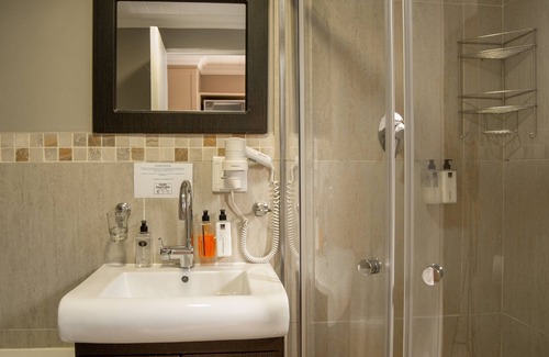 Durbanville Hotel | Ruslamere Hotel & Conference Centre