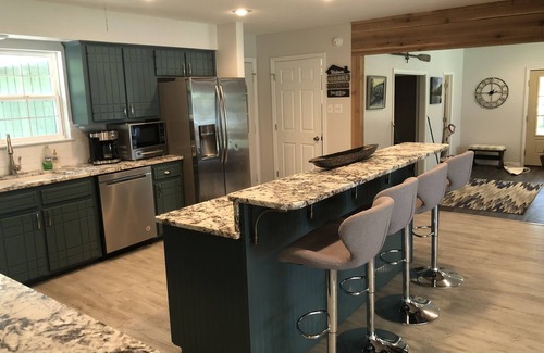 Russellville Casa | Russellville Lake House- frente al mar con muelle privado