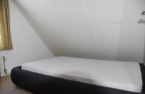 Scharendijke Casa | Rust,zee,strand 6-persoons villa met sauna