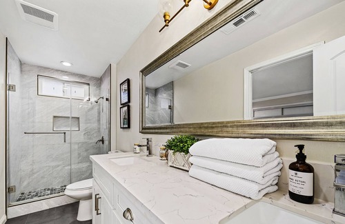 Monrovia Casa | Rustic 3BR Villa with Pool