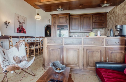 Randogne Apartamento | Rustic accommodation with mountain views