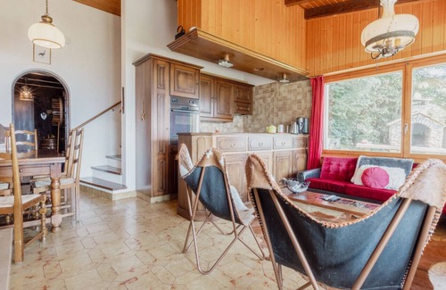 Randogne Apartamento | Rustic accommodation with mountain views
