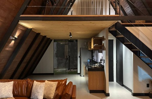 Pirenopolis Cabina | Rustic and charming cabin surrounded by nature with incredible views