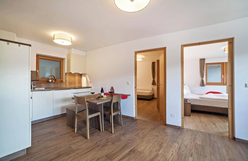 Castelbello-Ciardes Apartamento | Apartamento rústico Vermoi en granja de montaña con terraza