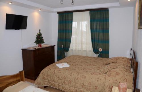 Corbeni Casa | Rustic Argesean