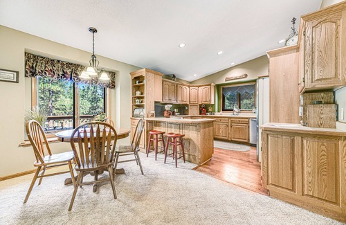 Blackhawk Casa | Rustic Black Hills home in secluded location w/sauna, fireplace, private hot tub