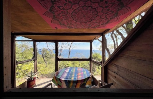 Huautlco Cabina | Cabaña rústica con vista al mar