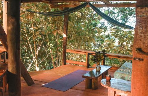 Pavones Apartamento | Rustic Cabin in Pavones surf brake
